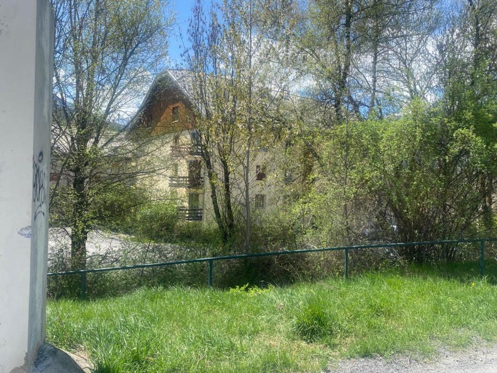 Studio Barcelonnette Extérieur photo